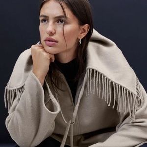 NWT H&M Light Beige Oversized Poncho with Fringe Trim Size XL 1X